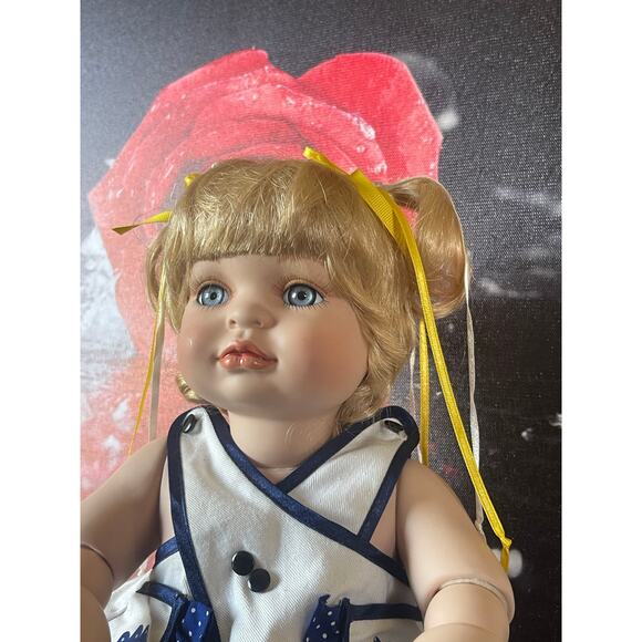 Porcelain 14” Doll Holly by Tuss William Tung - Picture 7 of 10